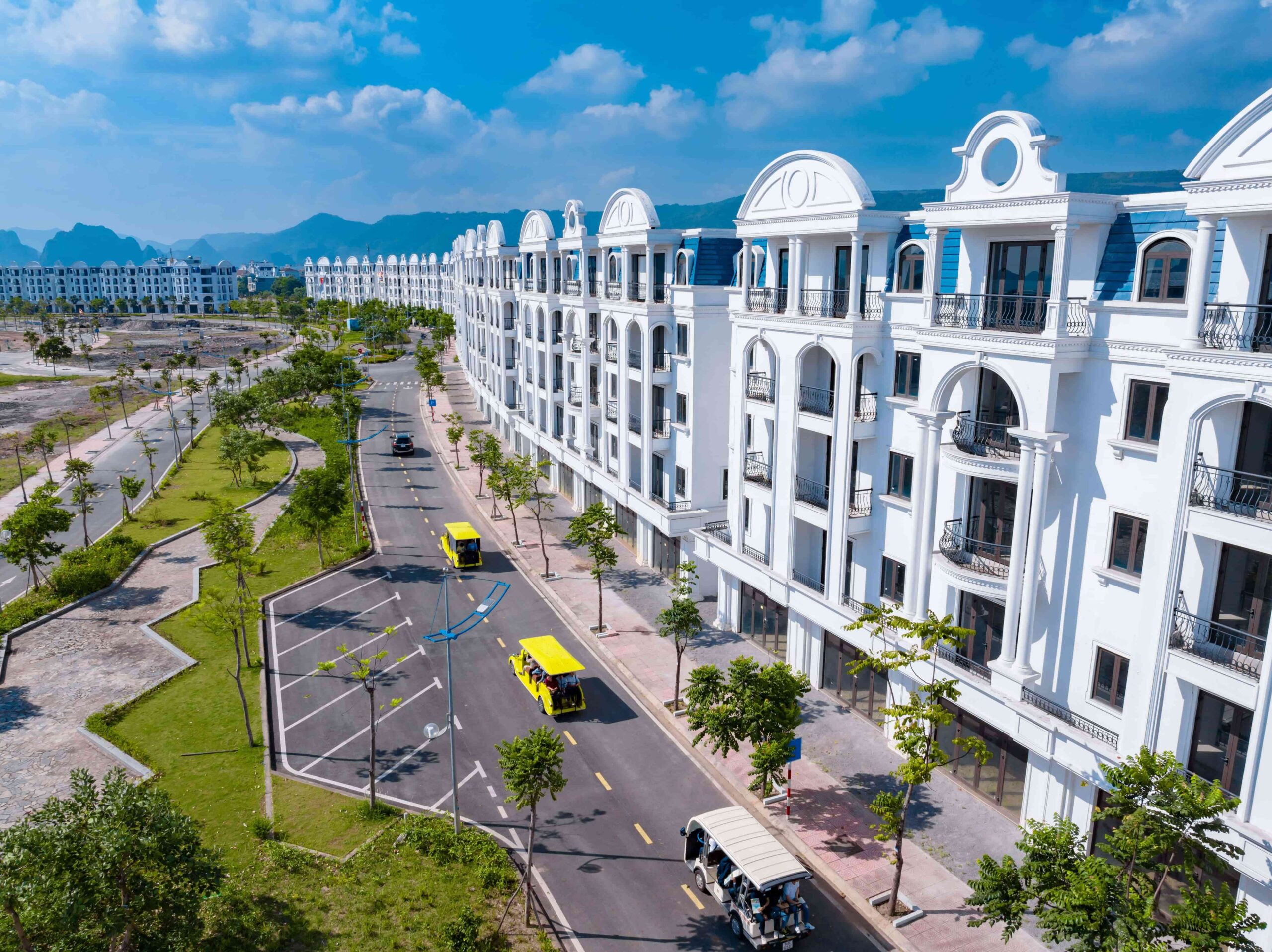 Các căn shophouse xây thô sẵn sàng mang đến dòng tiền cho nhà đầu tư
